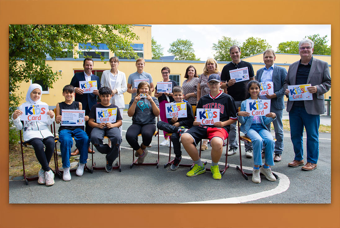 AVS beim Start der Hofer KidsCard